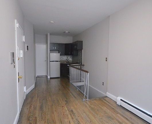 3rd image of 647 President St APT 1D