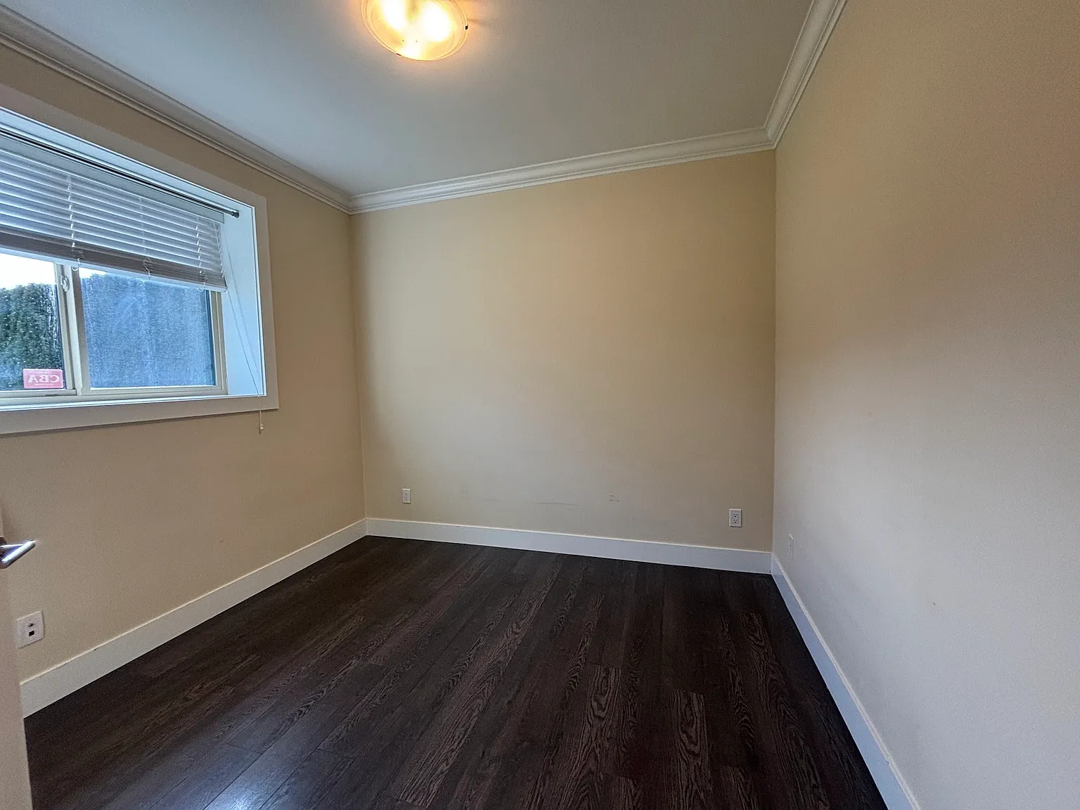 2 bed, 900 sqft, $2,000 — Photo 3