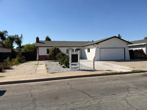 2413 Murray St, Turlock, CA 95382