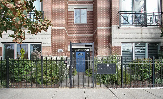 4325 N Cicero Ave #1S photo 1