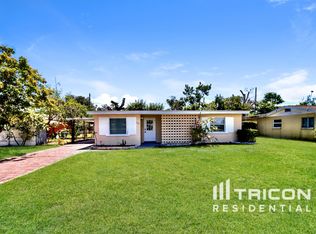5151 Flamingo Dr N, Saint Petersburg, FL 33714