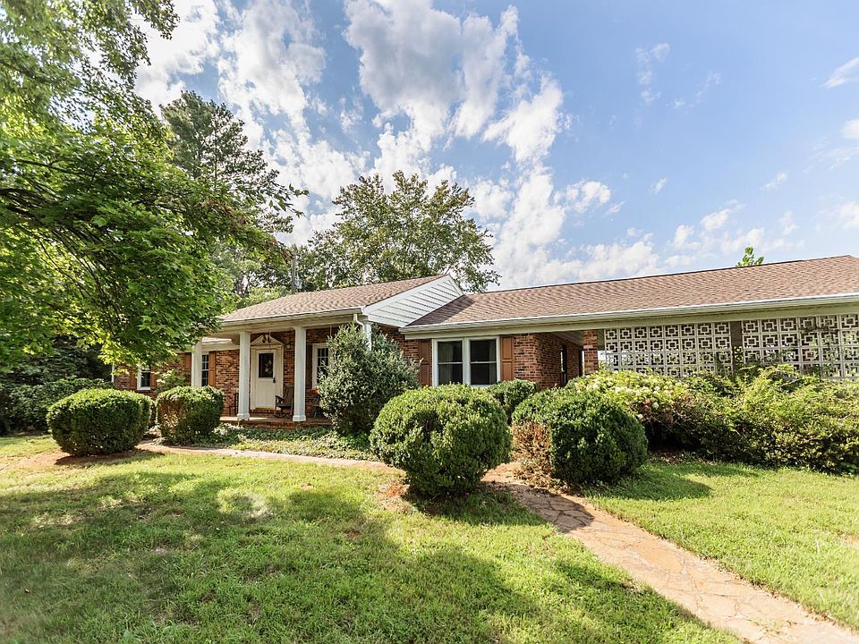 1st image of 648 Stone Ridge Rd #650