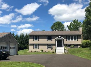 3745 Sally Piper Rd, Endwell, NY 13760