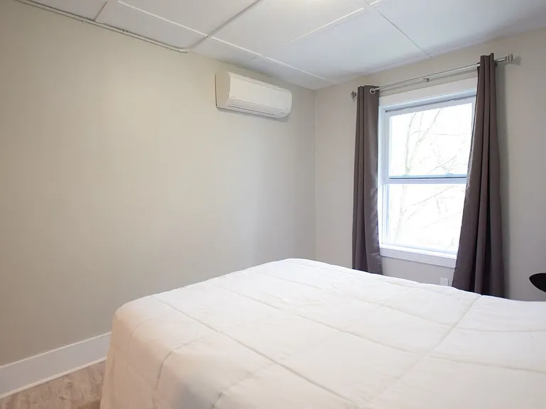 1002 N Aurora St — Photo 108