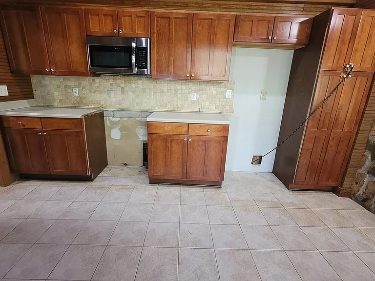 2391 Booth Cir — Photo 29