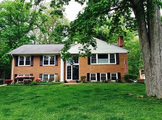 3808 Great Neck Ct, Alexandria, VA