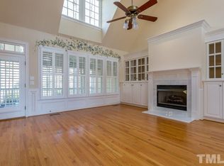 1816 Kenwyck Manor Way, Raleigh, NC 27612