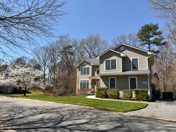 23193 Cherry Hill Ct