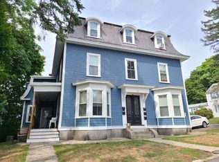 156 10th St, Lowell, MA 01850