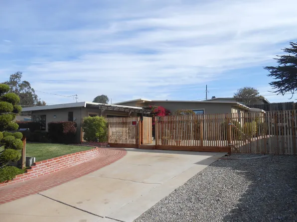 2080 Rainier Ct, Seaside, CA 93955