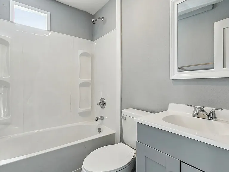 2316 Washington Ave #108 — Photo 8