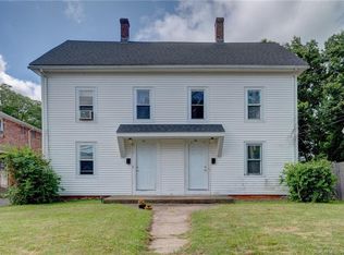 76 Oak St, Manchester, CT 06040