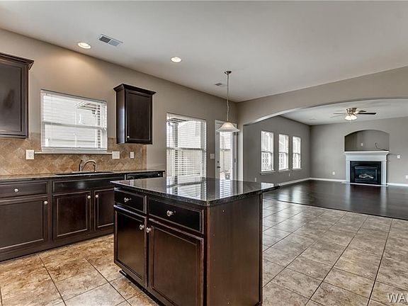 4th image of 11558 Andrew Way