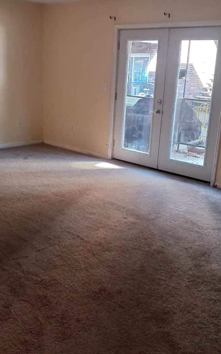 1 bed, 800 sqft, $865 — Photo 1