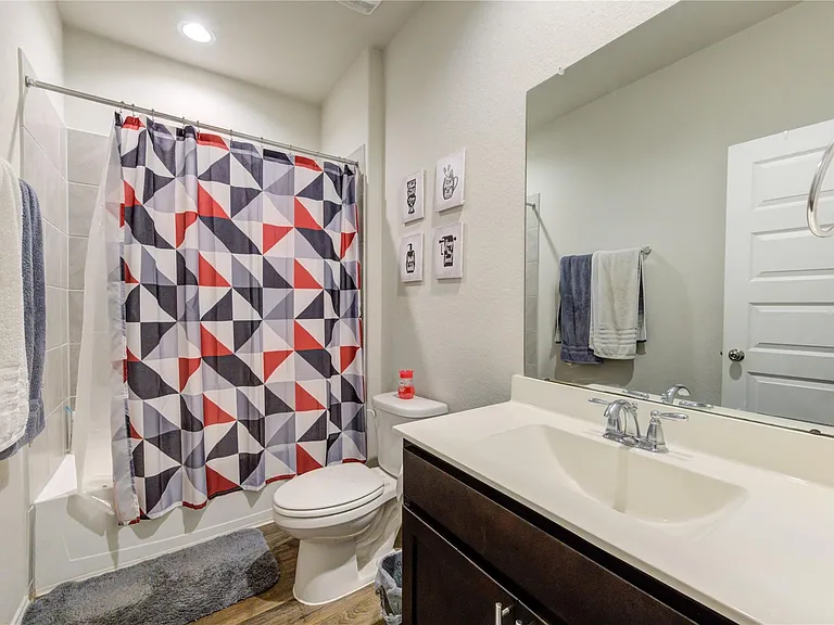 1615 Goose Island Ln — Photo 26