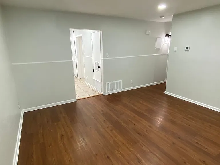 6805 Dubuque Ln — Photo 7
