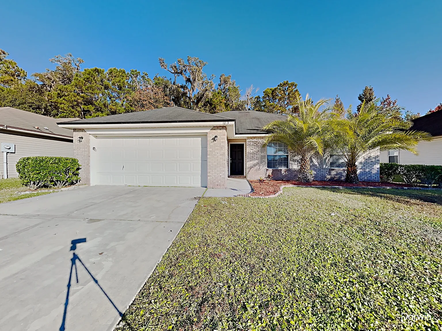 3 bed, 2.0 bath, 1470 sqft, $2,015 — Photo 1