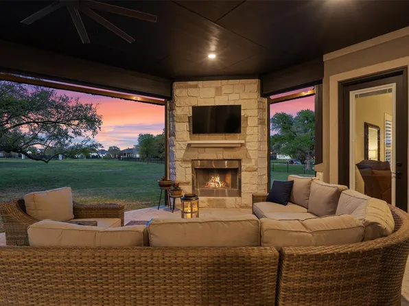 210 Miranda Way, Georgetown, TX 78633