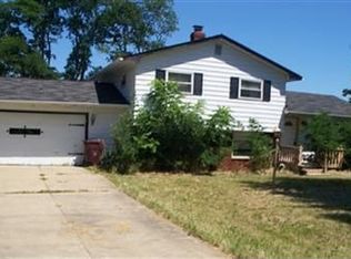 31201 Eddy Rd, Willoughby Hills, OH 44094