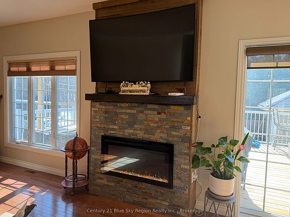 5th image of 46 Eglington Rd S