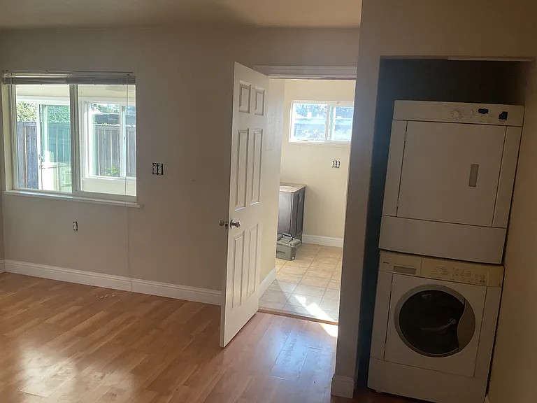 770 Brigham Ave — Photo 5