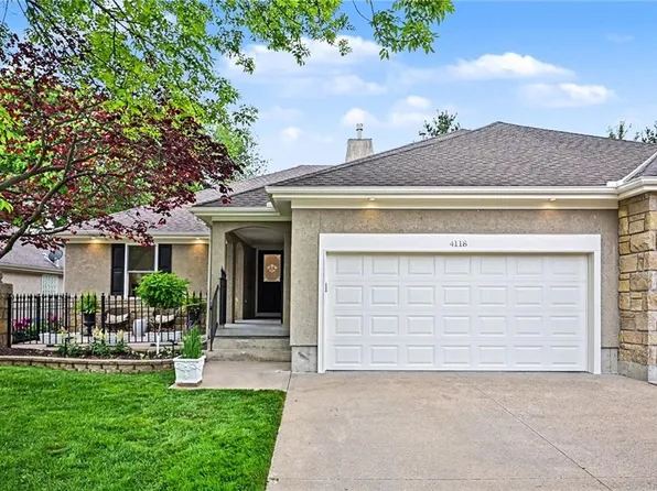 4118 SW Minnesota Dr, Lees Summit, MO 64082