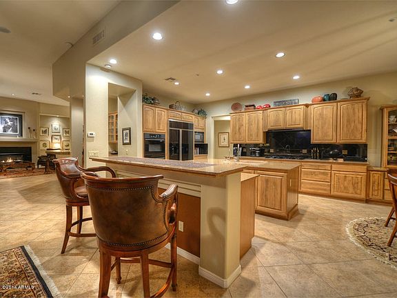 5th image of 6563 E Greythorn Dr