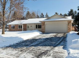 7905 68th Street Ct S, Cottage Grove, MN 55016