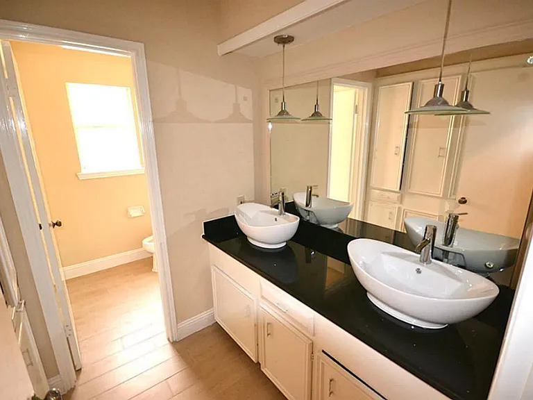 11211 Ash Creek Dr — Photo 18