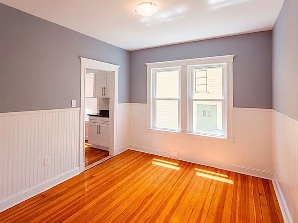 14 Windsor Rd #14, Medford, MA 02155