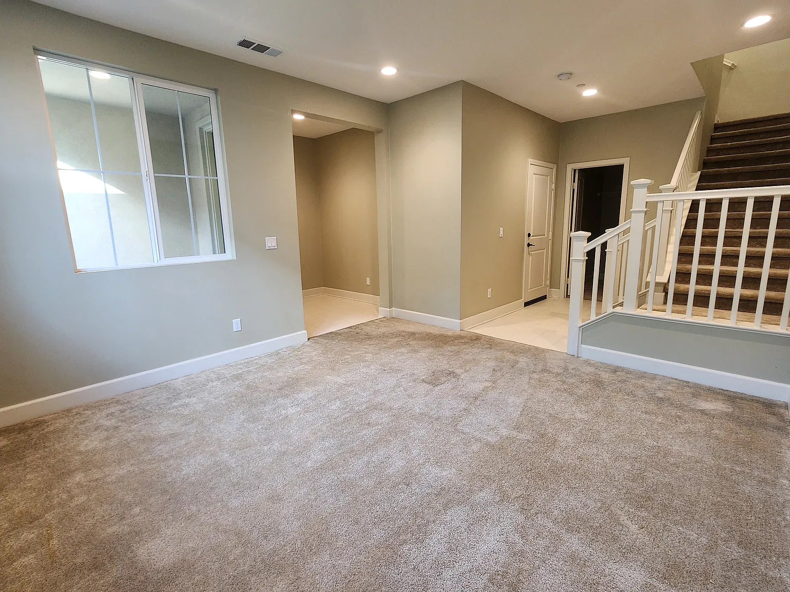 2 bed, 1459 sqft, $3,000 — Photo 4