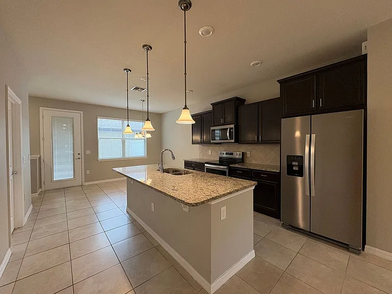 5044 Walker St — Photo 13