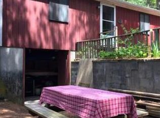 6 Plymouth Ave, Wareham, MA 02571