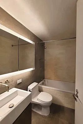 Rented by Corcoran | media 27