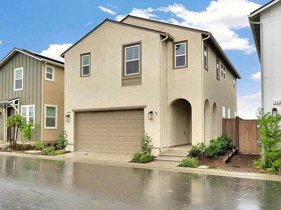 2nd image of 554 McCaffrey Way