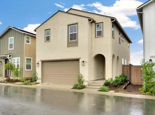 554 McCaffrey Way, Madera, CA 93636