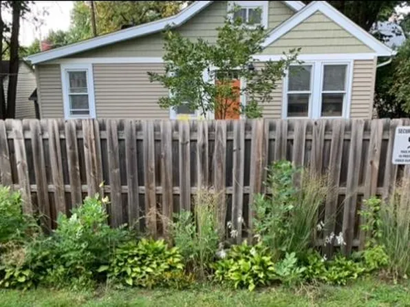 705 Sherwood Ave, Saint Paul, MN 55106