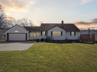 16319 Whitney Rd, Strongsville, OH 44136