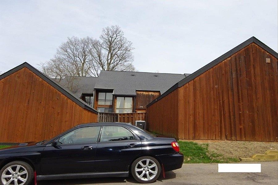 1st image of 4794 Crazy Horse Ln