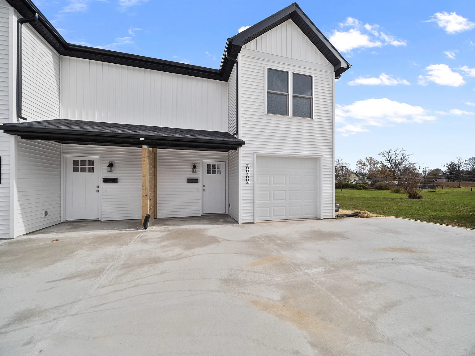 3 bed, 2.5 bath, 1335 sqft, $1,655 — Photo 4
