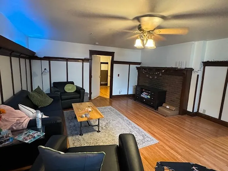 416 N Carroll St — Photo 6