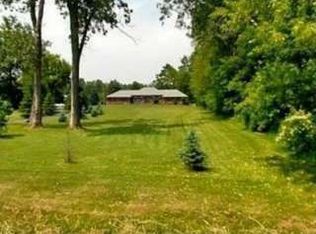 31080 Sibley Rd, Romulus, MI 48174