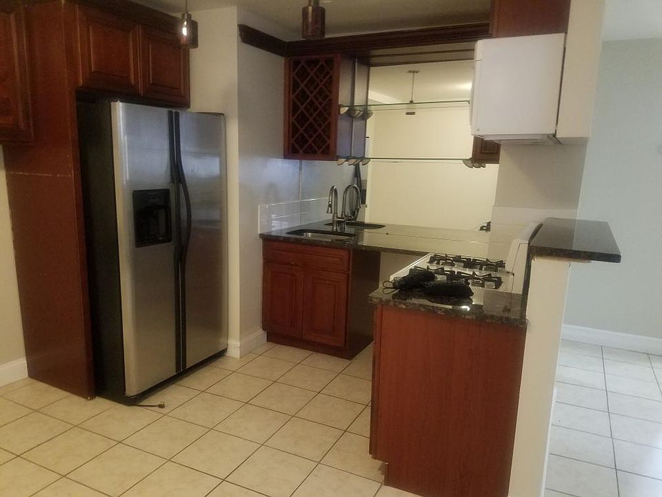 1st image of 34 Greendale Ave #1