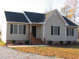 8350 Rowanty Rd, Carson, VA 23830