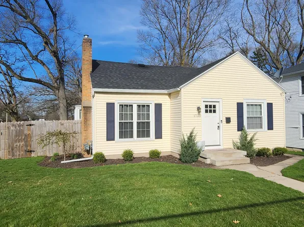 1733 Giddings Ave SE, Grand Rapids, MI 49507