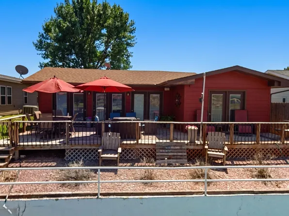 151 Lakeview Acres Dr #14F, Elwood, NE 68937
