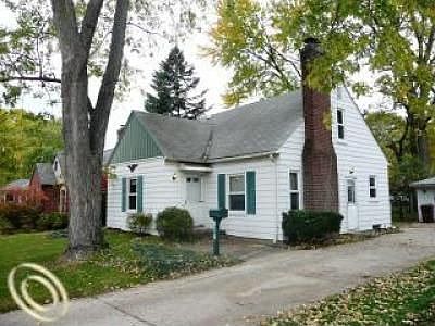1st image of 958 Ross St
