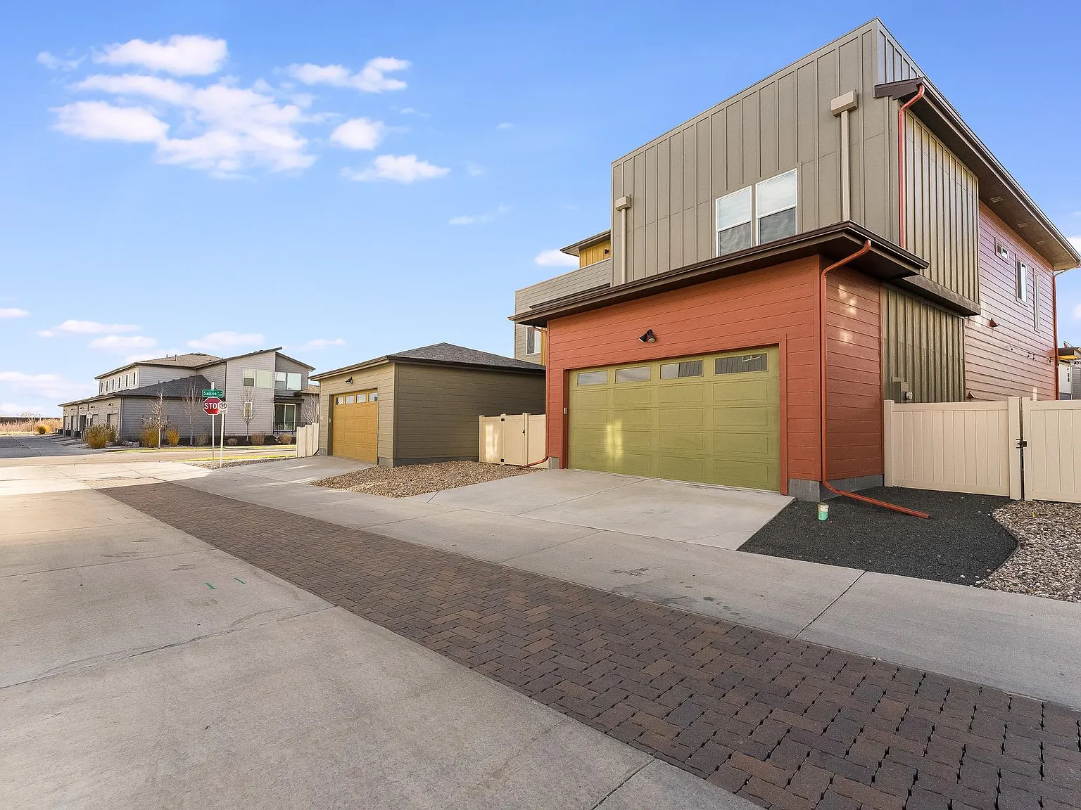 375 Pilsner St — Photo 3