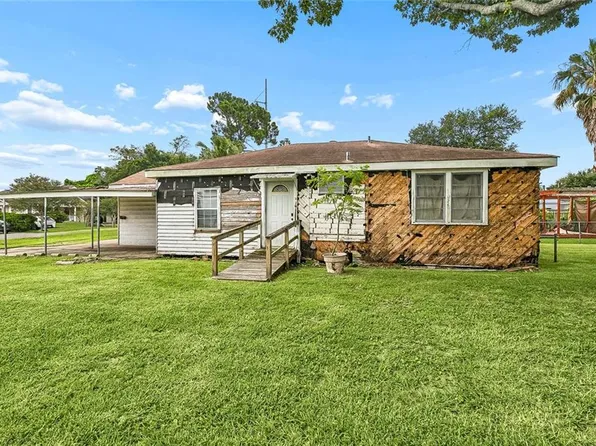 620 Giuffrias Ave, Metairie, LA 70001