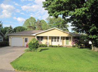 3585 Shauna Dr, Fairview, PA 16415